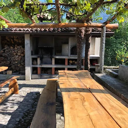 Casa Della Gioia - Due Balconi Vendégház Castelveccana