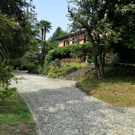 Vendégház Casa Della Gioia - Due Balconi Castelveccana